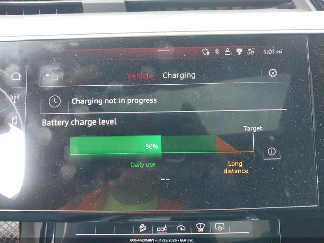 WA1VAAGE1KB007017 Audi E-tron Premium Plus