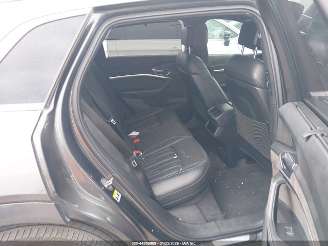 2019 AUDI E-TRON WA1VAAGE1KB007017 Photo 7