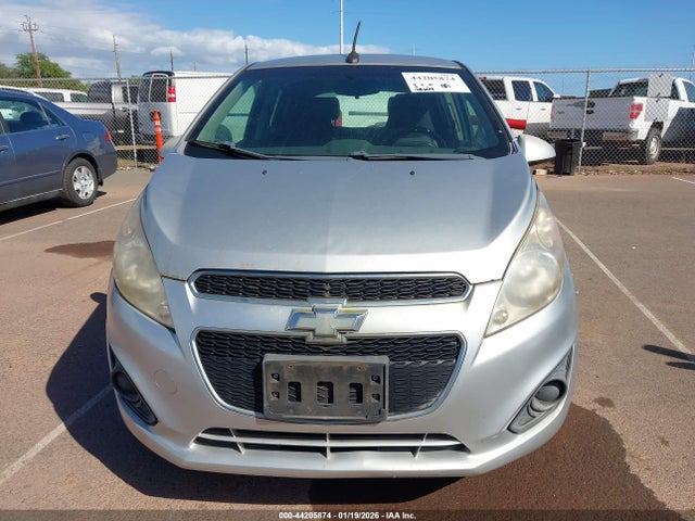 Chevrolet Spark 1lt Auto 2014 KL8CD6S90EC516227 Image 6