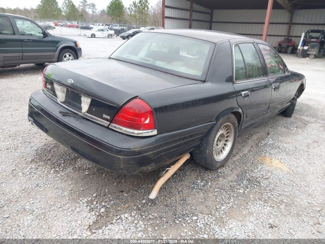 2011 FORD CROWN VICTORIA 2FABP7EV5BX140167 Photo 3