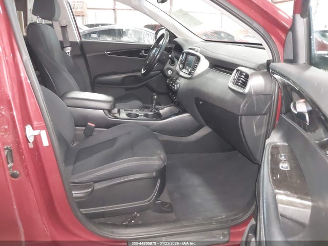 5XYPGDA35JG416602 KIA Sorento 2.4l Lx