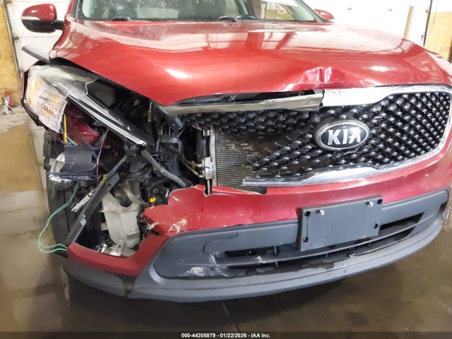 5XYPGDA35JG416602 KIA Sorento 2.4l Lx
