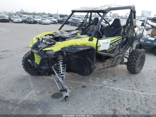 1HFVE0584N4300054 Honda Sxs1000 S2r