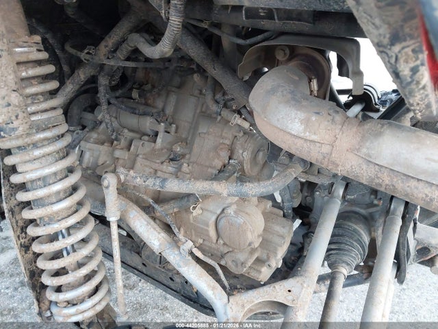 1HFVE0584N4300054 Honda Sxs1000 S2r