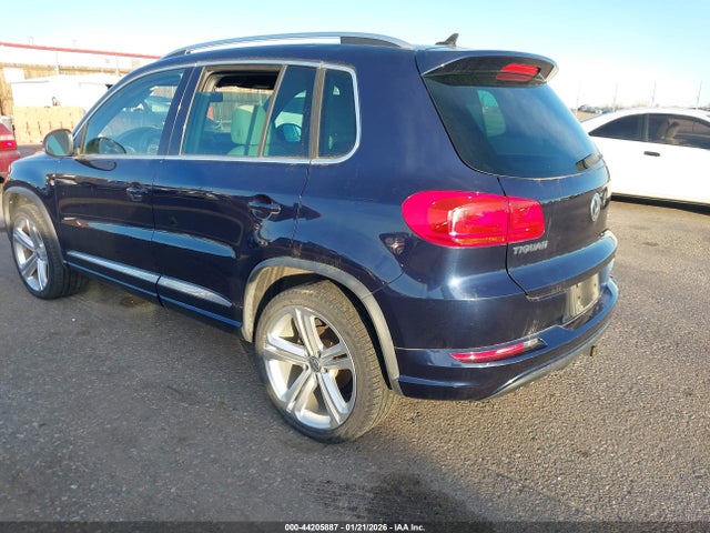 WVGBV7AX9FW573320 Volkswagen Tiguan R-line