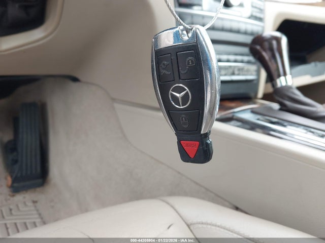 2011 Mercedes-benz E 350 მანქანა იყიდება აუქციონზე, vin: WDDKK5GF9BF107841, აუქციონის ნომერი: 44205904