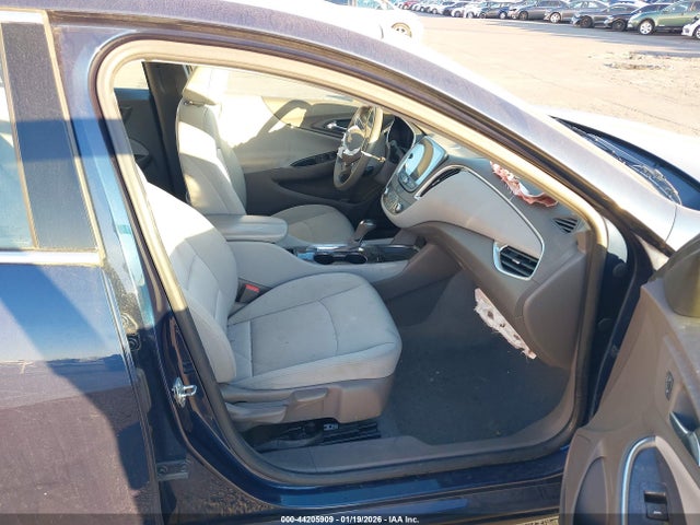 1G1ZD5ST1KF159179 Chevrolet MALIBU LT