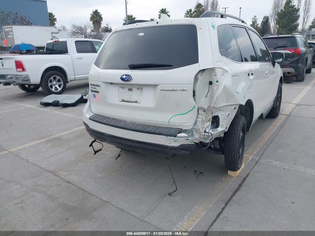JF2SJAWC6JH560056 Subaru Forester 2.5i Touring