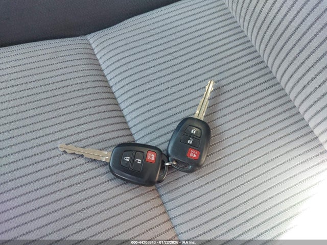 Toyota Rav4 Xle 2014 2T3RFREV5EW162000 Image 11