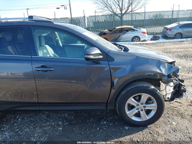 Toyota Rav4 Xle 2014 2T3RFREV5EW162000 Image 17