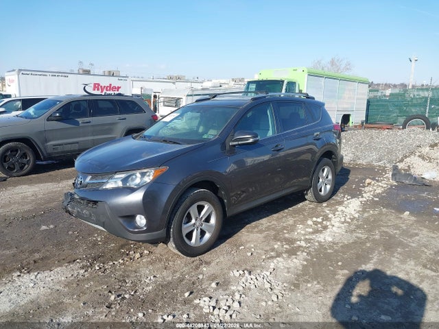 Toyota Rav4 Xle 2014 2T3RFREV5EW162000 Image 2