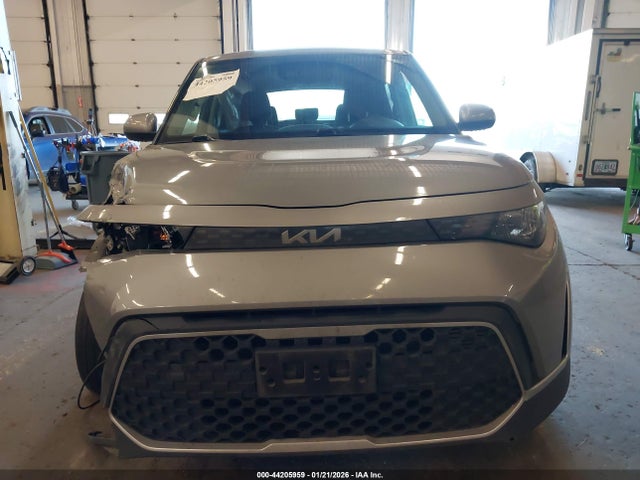 KNDJ23AU3P7844343 KIA SOUL LX