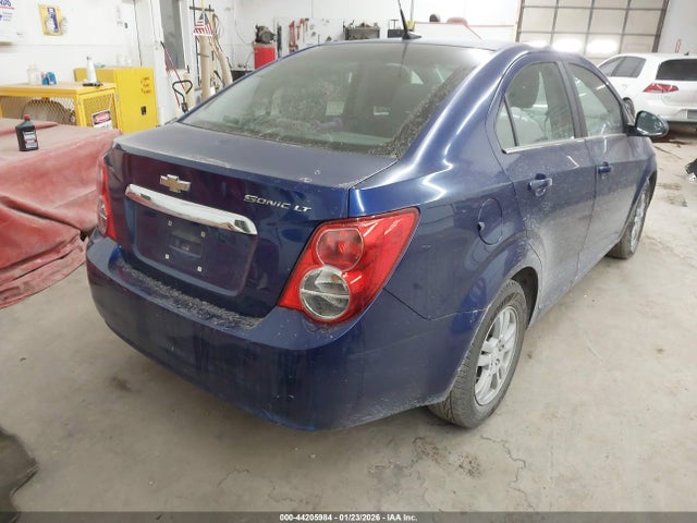 1G1JC5SH1E4168749 Chevrolet Sonic Lt Auto