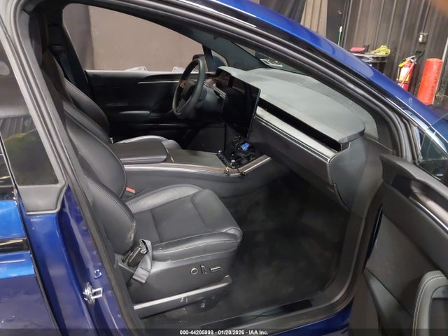 2023 TESLA MODEL X 7SAXCAE56PF431067 Photo 4