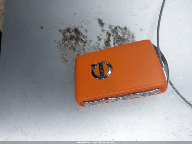 2022 VOLVO XC60 RECHARGE PLUG-IN HYBRID YV4BR0DK1N1915593 Photo 10