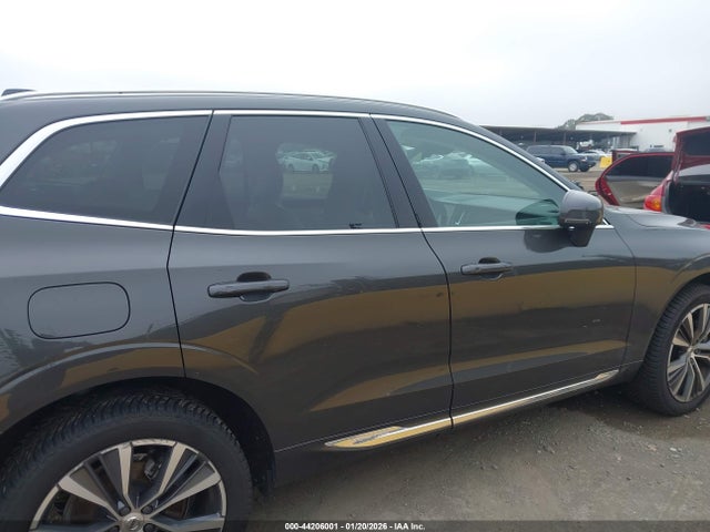 YV4BR0DK1N1915593 Volvo Xc60 Recharge Plug-in Hybrid T8 Inscription Expression