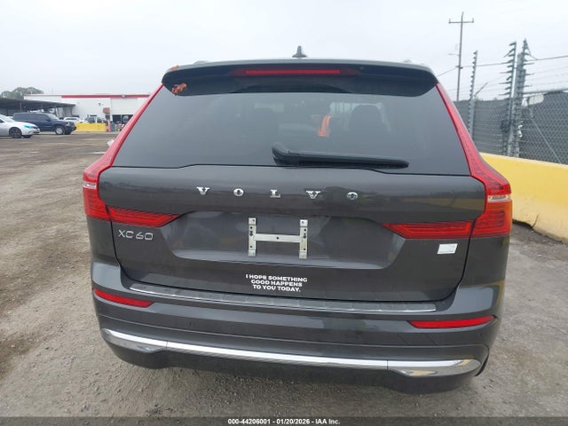 YV4BR0DK1N1915593 Volvo Xc60 Recharge Plug-in Hybrid T8 Inscription Expression