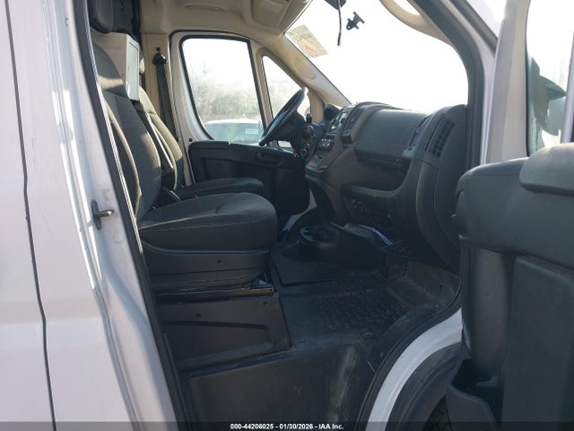 2019 RAM PROMASTER 3500 3C6URVHG4KE512562 Photo 4