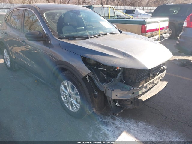 1FMCU0GNXRUA52952 Ford Escape Active