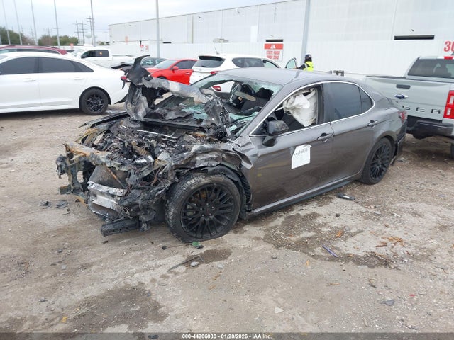 Toyota CAMRY SE 2022 4T1G11AK2NU042392 Image 2