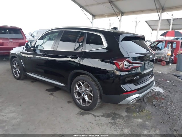 2024 BMW X3 WBX47DP06RN284893 Photo 2