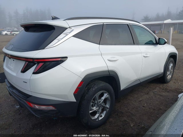 5NMJBCAE4NH020849 Hyundai TUCSON SEL
