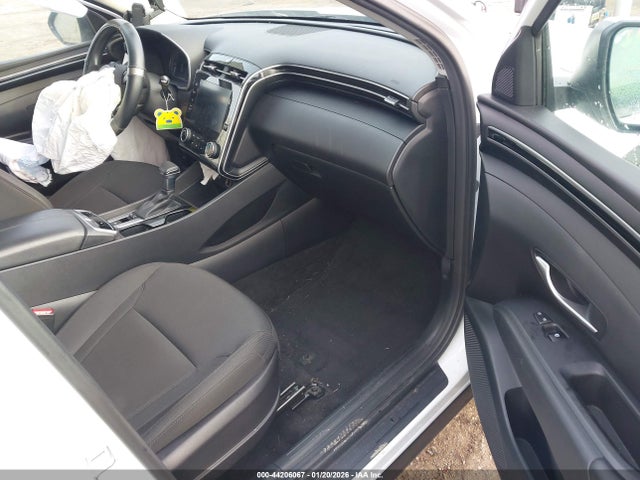 5NMJBCAE4NH020849 Hyundai TUCSON SEL