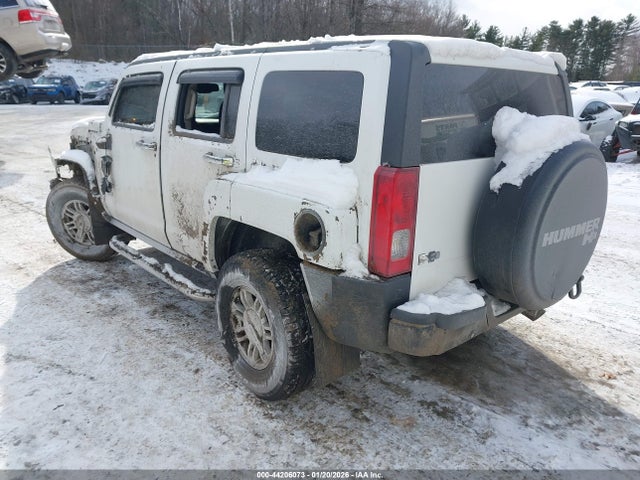 2008 HUMMER H3 SUV 5GTEN13E388190595 Photo 2