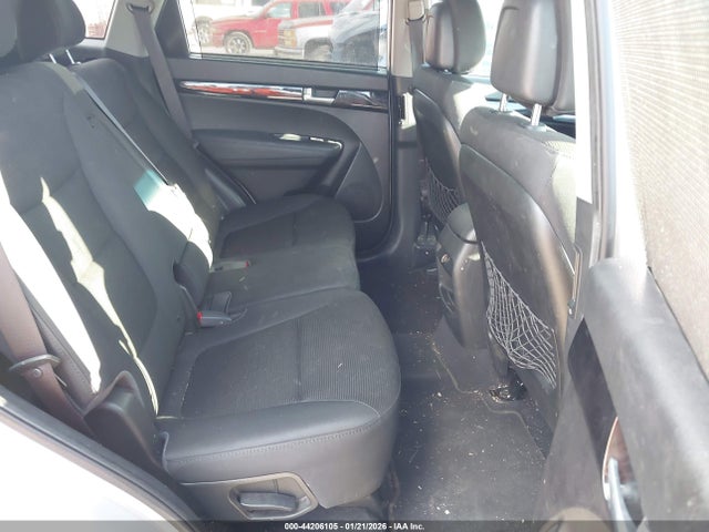 2014 Kia Sorento Lx მანქანა იყიდება აუქციონზე, vin: 5XYKTCA68EG496865, აუქციონის ნომერი: 44206105