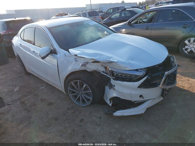44206108 :رقم المزاد ، 19UUB1F54JA011150 vin ، 2018 Acura Tlx Tech Pkg مزاد بيع