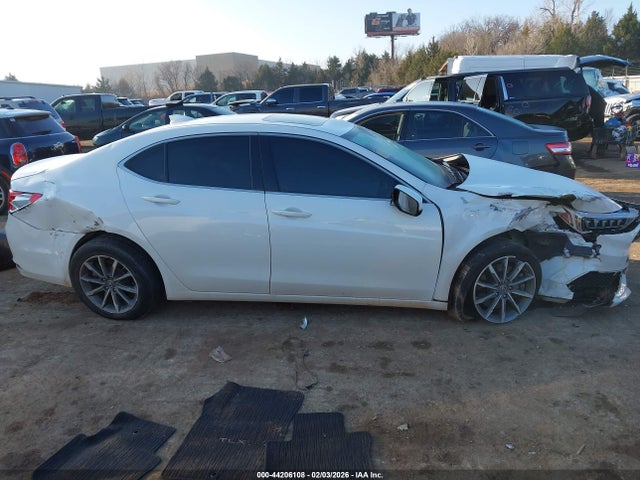 44206108 :رقم المزاد ، 19UUB1F54JA011150 vin ، 2018 Acura Tlx Tech Pkg مزاد بيع