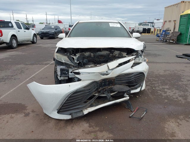 4T1B11HK6KU182957 Toyota CAMRY LE