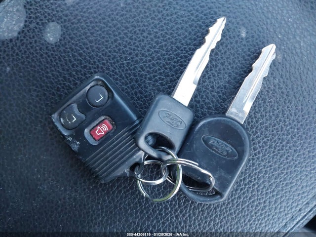 2007 FORD EXPLORER SPORT TRAC 1FMEU53K77UA32494 Photo 10