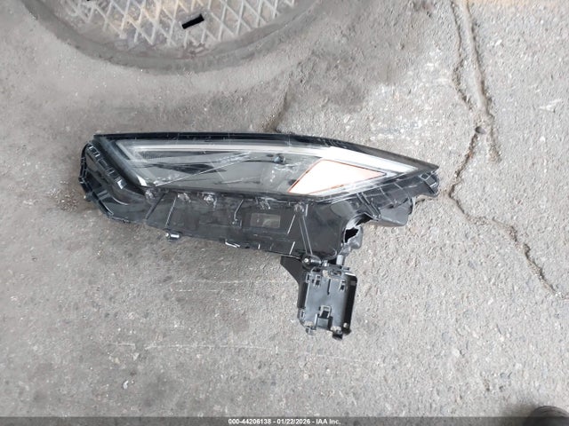 Toyota Grand Highlander Platinum 2024 5TDAAAB58RS066340 Image 12