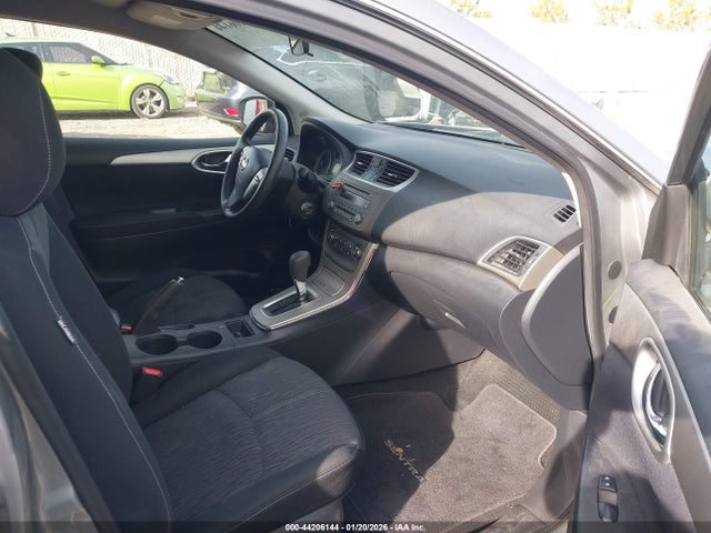 3N1AB7AP8EY231098 Nissan SENTRA SV
