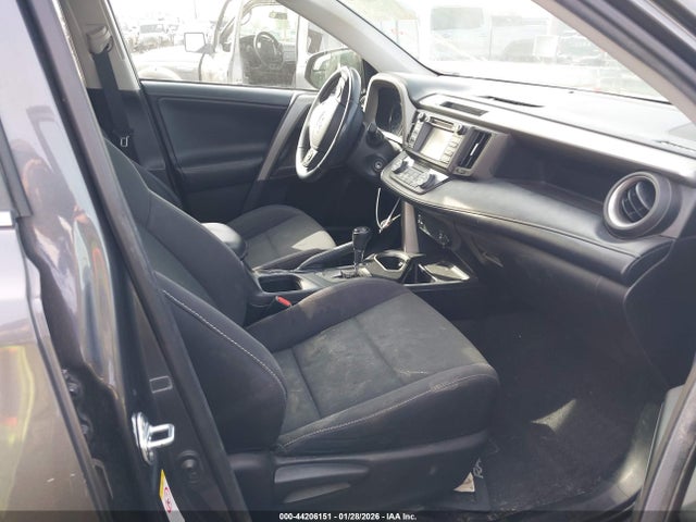 Toyota Rav4 Xle 2018 2T3WFREV5JW412476 Image 5