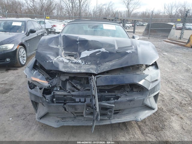 1FATP8UH2M5120209 Ford Mustang Ecoboost Premium