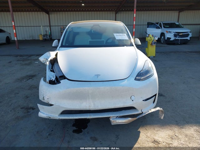7SAYGDEF0RF072790 Tesla Model Y Performance Dual Motor All-wheel Drive