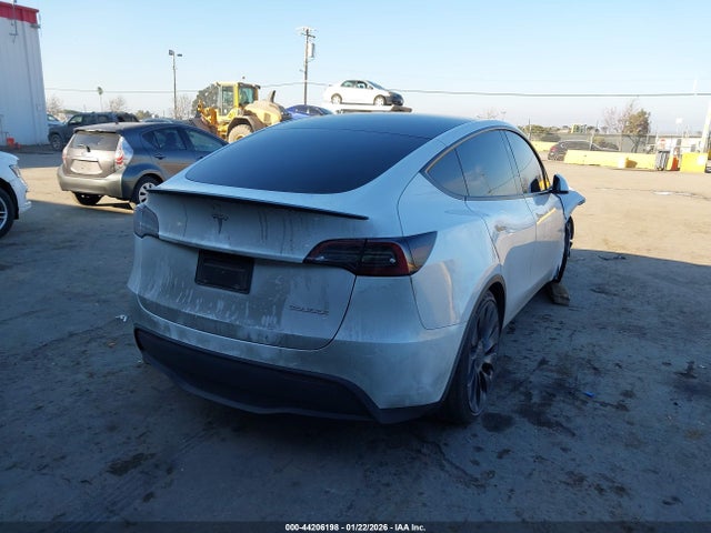 7SAYGDEF0RF072790 Tesla Model Y Performance Dual Motor All-wheel Drive