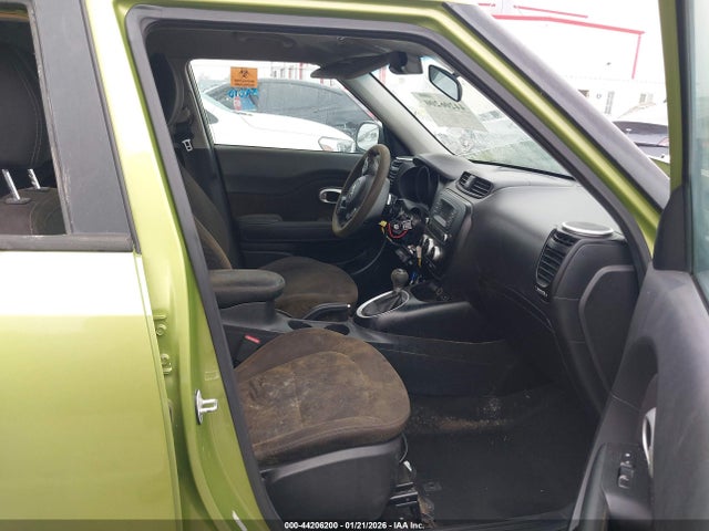 KNDJN2A20G7822977 KIA Soul