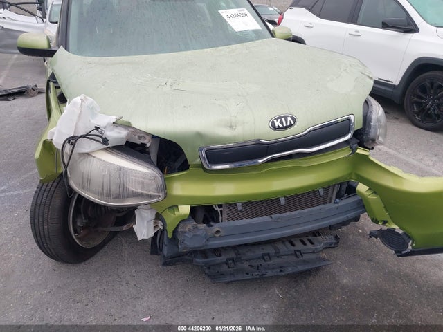 KNDJN2A20G7822977 KIA Soul