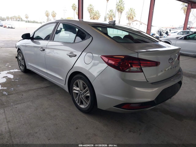 KMHD84LF3KU855106 Hyundai ELANTRA SEL