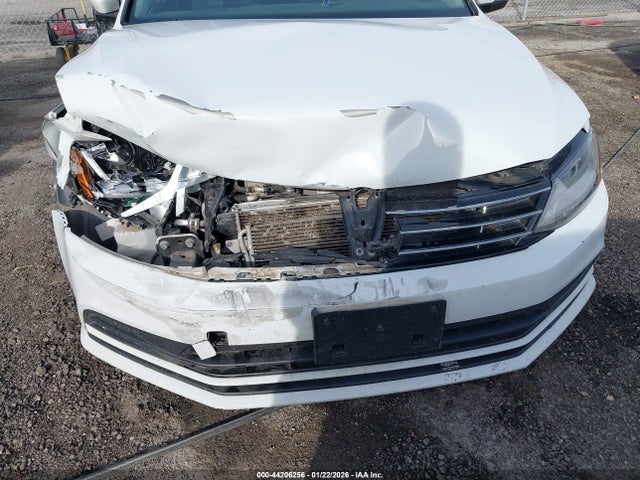 Продажа на аукционе авто 2018 Volkswagen Jetta 1.4t Se/1.4t Wolfsburg Edition, vin: 3VWDB7AJ2JM234471, номер лота: 44206256