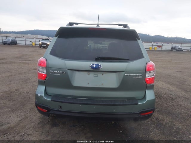 Subaru Forester 2.5i Touring 2014 JF2SJAPC2EH528385 Image 16
