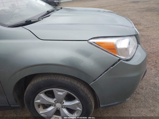 Subaru Forester 2.5i Touring 2014 JF2SJAPC2EH528385 Image 17