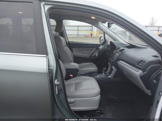Subaru Forester 2.5i Touring 2014 JF2SJAPC2EH528385 Image 5