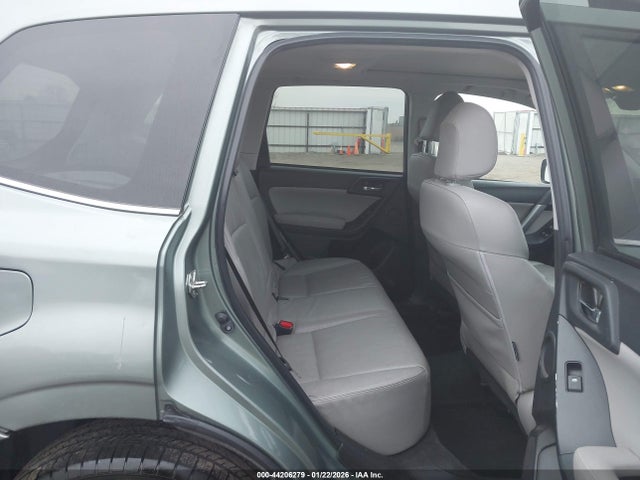 Subaru Forester 2.5i Touring 2014 JF2SJAPC2EH528385 Image 8