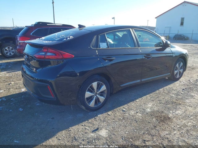 2019 HYUNDAI IONIQ PLUG-IN HYBRID KMHC65LD9KU182831 Photo 3