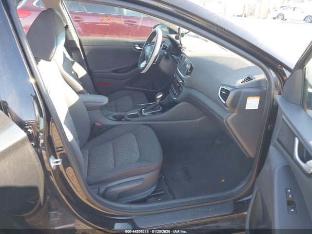 2019 HYUNDAI IONIQ PLUG-IN HYBRID KMHC65LD9KU182831 Photo 4