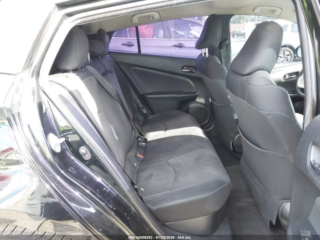 JTDKBRFUXJ3057596 Toyota Prius Two